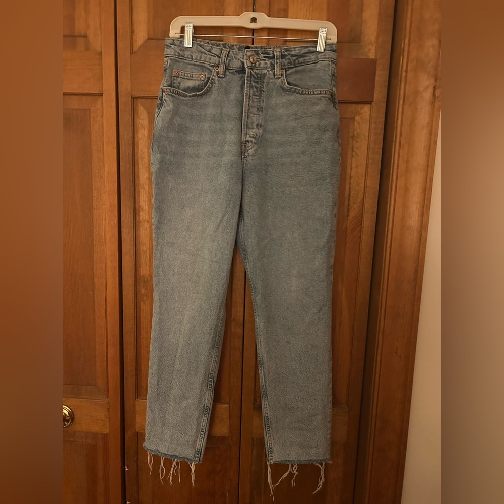 Divided Women's Sz 8 Buttonfly Lightwash Cotton Blend Western Denim Cutoff Jeans